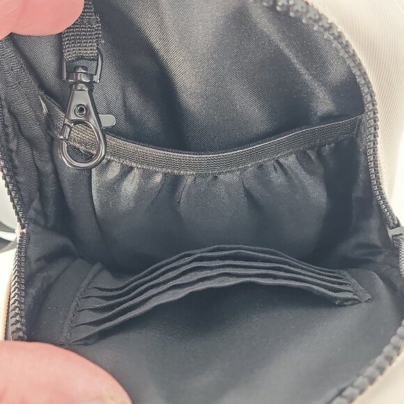 ✨ BRIXLEY Mini Crossbody Utility Tote – Cream w Black Hardware - Picture 7 of 10